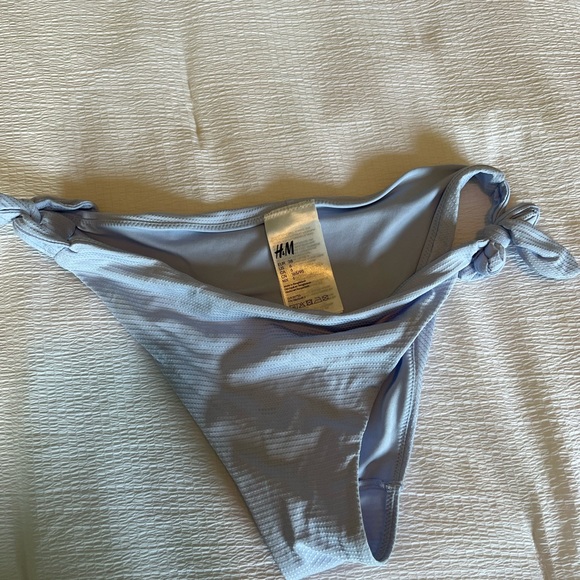 H&M bikini - Picture 2 of 3